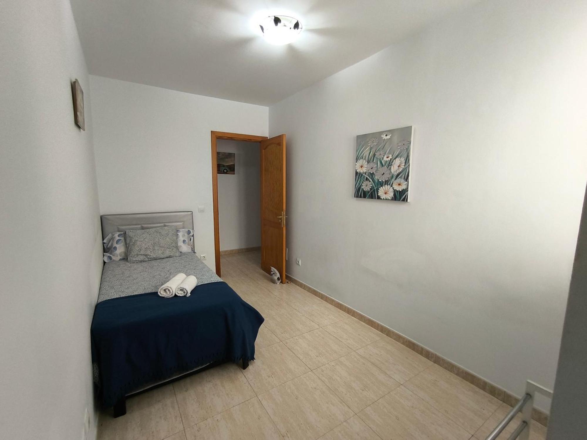 Ar - De 3 Con Ascensor En Huesas,