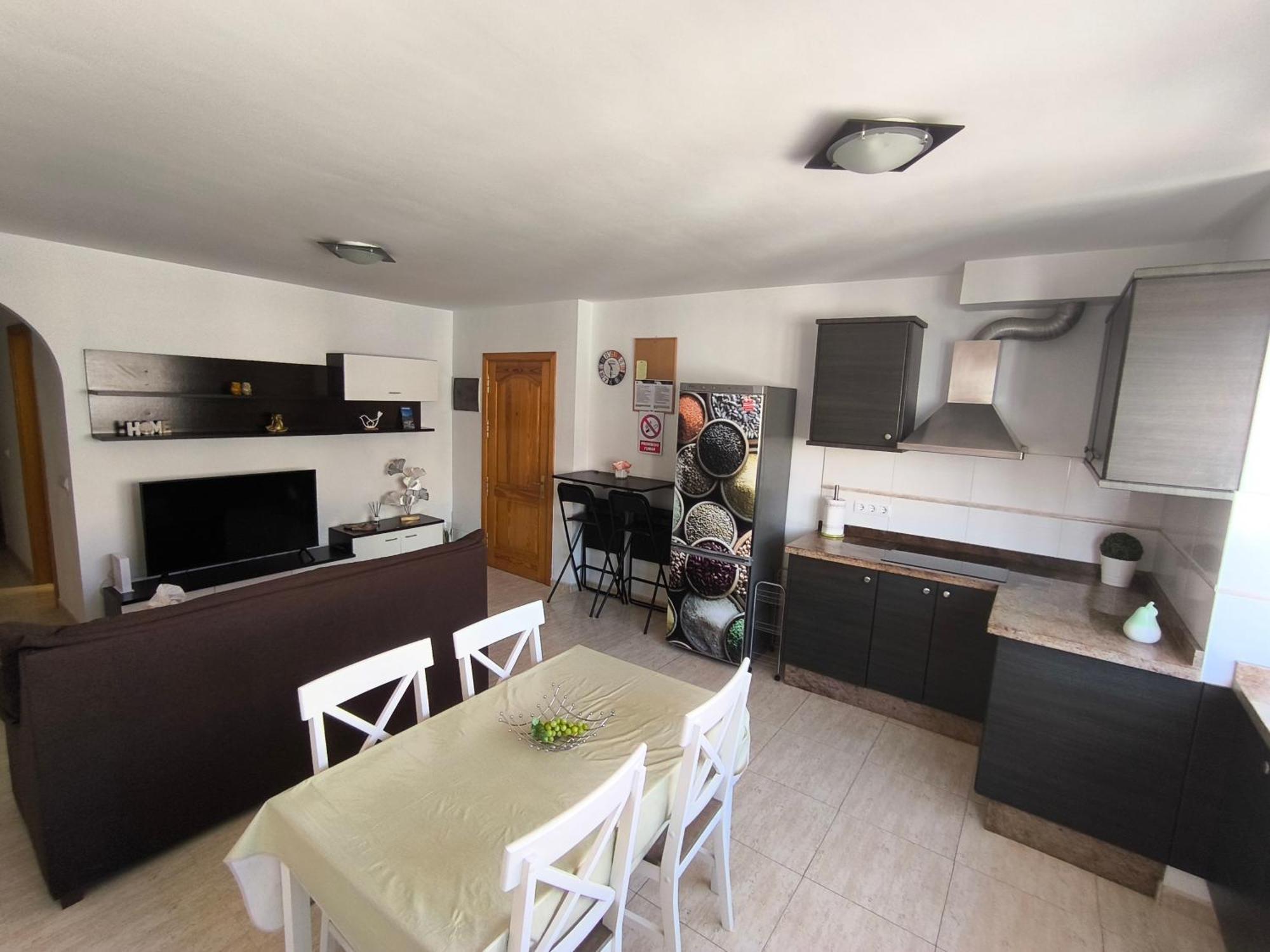 Appartement Ar - De 3 Con Ascensor En Huesas,