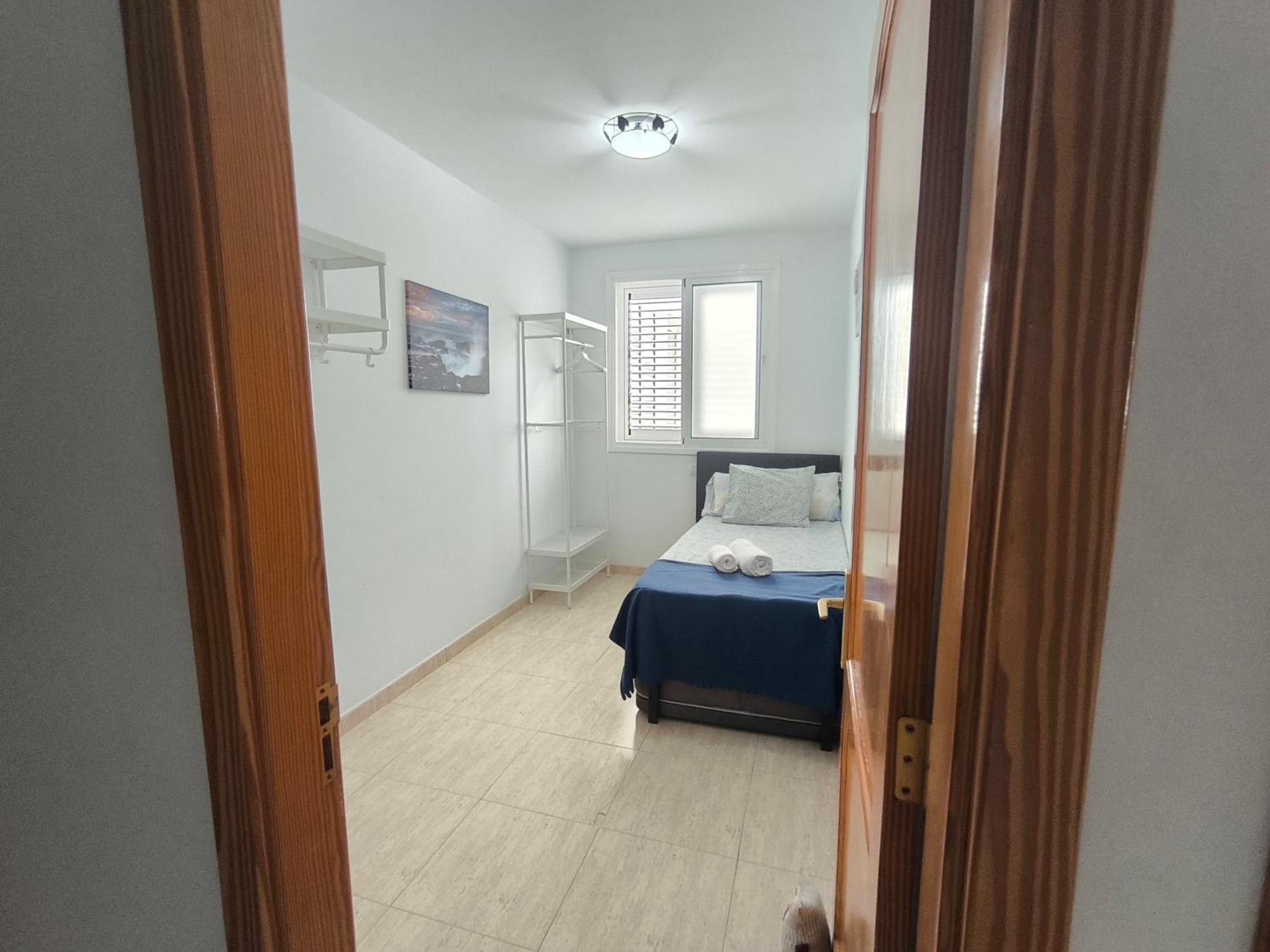 Ar - De 3 Con Ascensor En Huesas, Apartment *